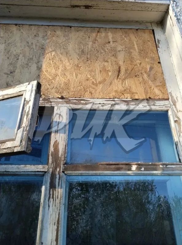Последствия атаки БПЛА ВСУ по жилому дому в Никитовском районе Горловки Последствия атаки БПЛА ВСУ по жилому дому в Никитовском районе Горловки