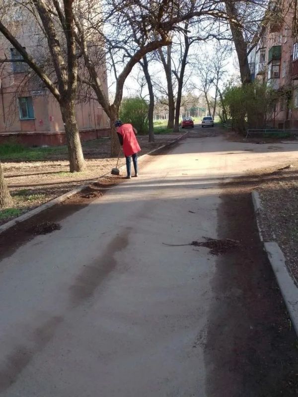 Роман Конев: Обзор выполненных работ Горловского филиала единого регионального фонда по управлению многоквартирными домами на территории Донецкой Народной Республики Роман Конев: Обзор выполненных работ Горловского филиала единого регионального фонда по управлению многоквартирными домами на территории Донецкой Народной Республики