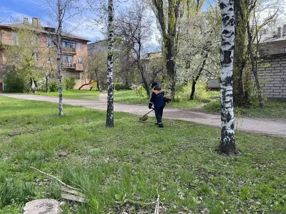 О работах МУП «Простор». МУП «Простор» ежедневно выполняет все необходимые работы по содержанию городских улиц О работах МУП «Простор». МУП «Простор» ежедневно выполняет все необходимые работы по содержанию городских улиц