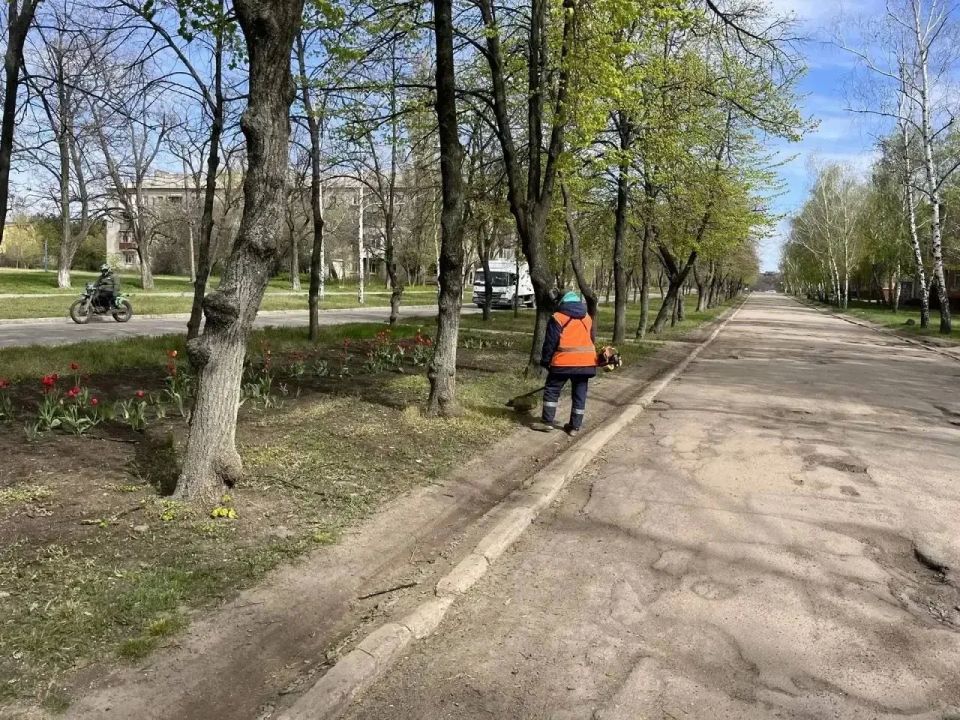 О работах МУП «Простор». МУП «Простор» ежедневно выполняет все необходимые работы по содержанию городских улиц О работах МУП «Простор». МУП «Простор» ежедневно выполняет все необходимые работы по содержанию городских улиц