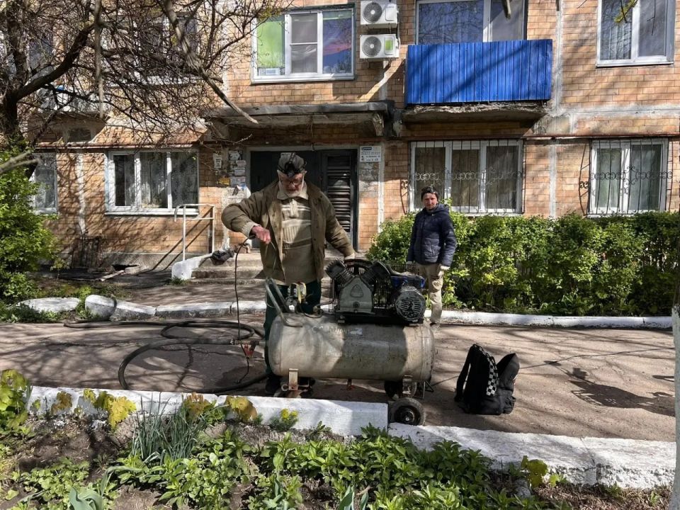 Начаты работы по промывке систем отопления МКД в рамках подготовки к следующему отопительному сезону Начаты работы по промывке систем отопления МКД в рамках подготовки к следующему отопительному сезону