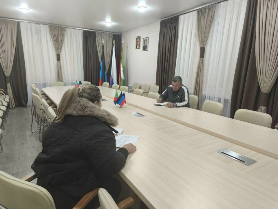 Роман Конев: 29 апреля 2026 года состоялся приём граждан заместителем председателя Горловского городского совета Донецкой Народной Республики первого созыва Наталией Ботвиной Роман Конев: 29 апреля 2026 года состоялся приём граждан заместителем председателя Горловского городского совета Донецкой Народной Республики первого созыва Наталией Ботвиной