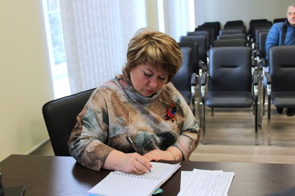 Заместитель главы администрации городского округа Горловка Игорь Горбатов провел прием граждан Заместитель главы администрации городского округа Горловка Игорь Горбатов провел прием граждан