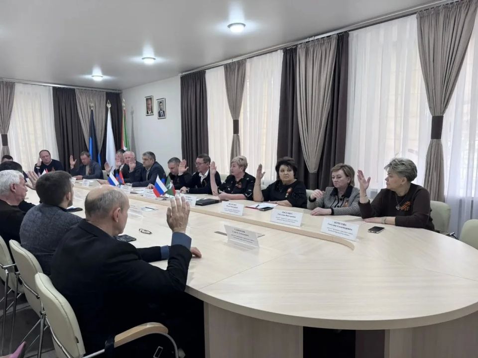 Представители Общественного совета приняли участие в заседании Горловского горсовета Представители Общественного совета приняли участие в заседании Горловского горсовета