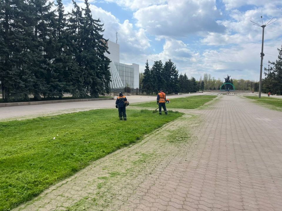 Роман Конев: МУНИЦИПАЛЬНОЕ УНИТАРНОЕ ПРЕДПРИЯТИЕ «ПРОСТОР» АДМИНИСТРАЦИИ ГОРОДСКОГО ОКРУГА ГОРЛОВКА ДОНЕЦКОЙ НАРОДНОЙ РЕСПУБЛИКИ Роман Конев: МУНИЦИПАЛЬНОЕ УНИТАРНОЕ ПРЕДПРИЯТИЕ «ПРОСТОР» АДМИНИСТРАЦИИ ГОРОДСКОГО ОКРУГА ГОРЛОВКА ДОНЕЦКОЙ НАРОДНОЙ РЕСПУБЛИКИ