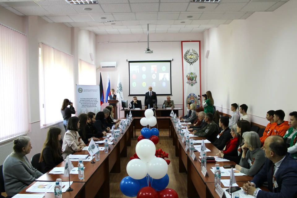 В Горловке прошла Международная конференция молодых исследователей истории по проблемам Второй мировой и Великой Отечественной войн В Горловке прошла Международная конференция молодых исследователей истории по проблемам Второй мировой и Великой Отечественной войн