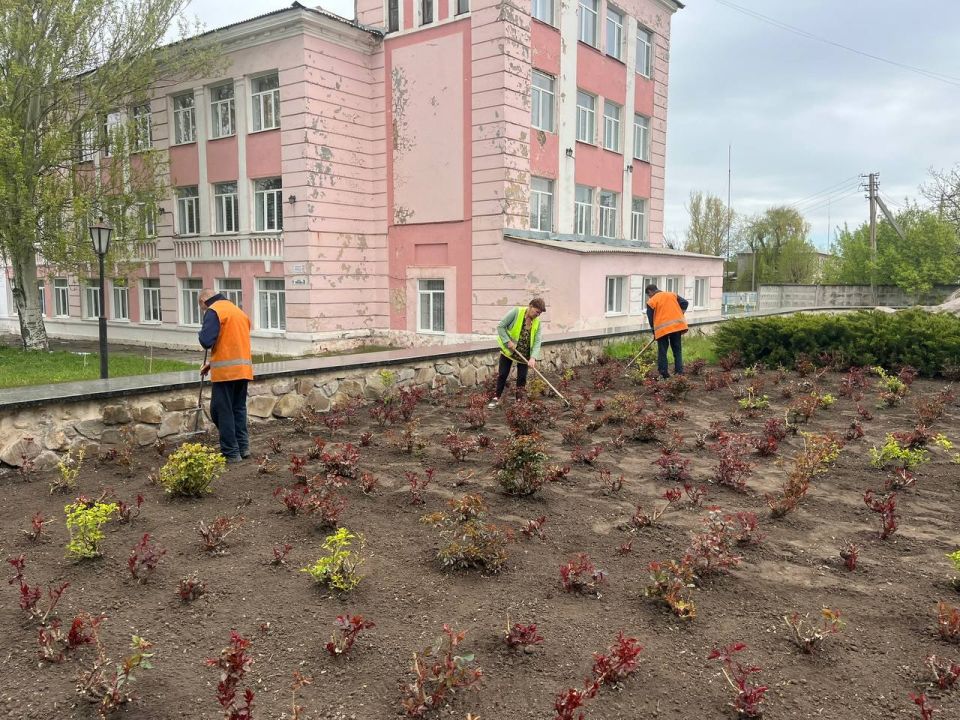 Роман Конев: МУНИЦИПАЛЬНОЕ УНИТАРНОЕ ПРЕДПРИЯТИЕ «ПРОСТОР» АДМИНИСТРАЦИИ ГОРОДСКОГО ОКРУГА ГОРЛОВКА ДОНЕЦКОЙ НАРОДНОЙ РЕСПУБЛИКИ Роман Конев: МУНИЦИПАЛЬНОЕ УНИТАРНОЕ ПРЕДПРИЯТИЕ «ПРОСТОР» АДМИНИСТРАЦИИ ГОРОДСКОГО ОКРУГА ГОРЛОВКА ДОНЕЦКОЙ НАРОДНОЙ РЕСПУБЛИКИ