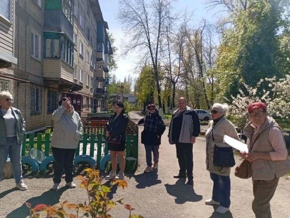 «Управдом» в действии: Калининский район выбирает старших по домам «Управдом» в действии: Калининский район выбирает старших по домам