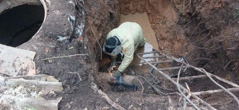 Кузбасс совместно с коллегами из Горловки устранил более 200 аварий за неделю Кузбасс совместно с коллегами из Горловки устранил более 200 аварий за неделю