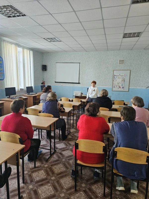 Иван Приходько: В Центрально-Городском районе Горловки прошли встречи лидеров общественного мнения с жителями Иван Приходько: В Центрально-Городском районе Горловки прошли встречи лидеров общественного мнения с жителями