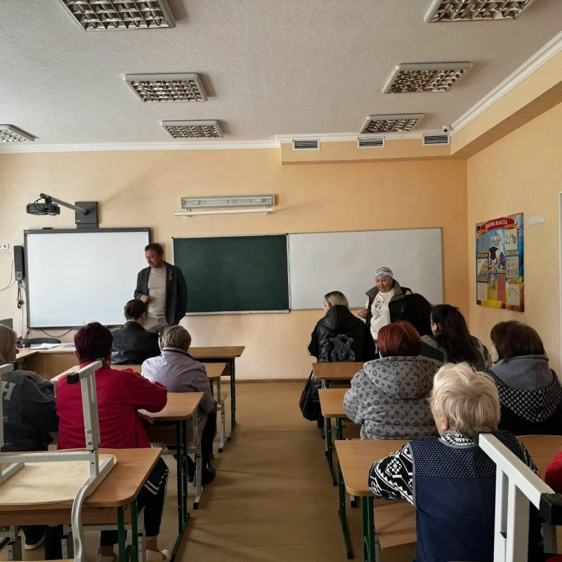 5 мая 2026 года депутаты Горловского городского совета от фракции «Единая Россия» — Роман Конев, София Потапова, Олег Сладкевич, Павел Калфакчиян, Эдуард Полепкин и Максим Лебедев провели встречи с населением 5 мая 2026 года депутаты Горловского городского совета от фракции «Единая Россия» — Роман Конев, София Потапова, Олег Сладкевич, Павел Калфакчиян, Эдуард Полепкин и Максим Лебедев провели встречи с населением