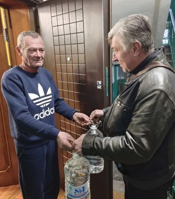 Роман Конев: 6 мая 2026 года депутаты Горловского городского совета от «Единой России» — Наталия Ботвина, София Потапова, Елена Кузьмина, Сергей Третьяков, Александр Бобровский, Игорь Толкачев, Николай Гальченко, Алексей... Роман Конев: 6 мая 2026 года депутаты Горловского городского совета от «Единой России» — Наталия Ботвина, София Потапова, Елена Кузьмина, Сергей Третьяков, Александр Бобровский, Игорь Толкачев, Николай Гальченко, Алексей...