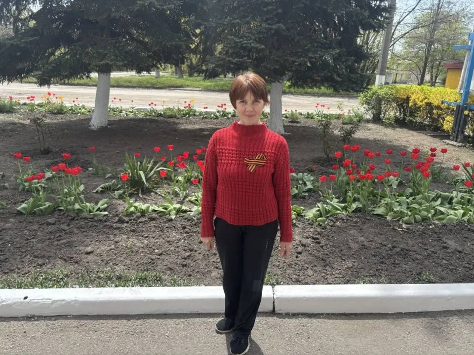 Роман Конев: К приближающемуся Дню Победы в Великой Отечественной войне в рамках партийного проекта «Единой России» «Историческая память» в Никитовском районе Горловки прошла акция «Георгиевская лента» Роман Конев: К приближающемуся Дню Победы в Великой Отечественной войне в рамках партийного проекта «Единой России» «Историческая память» в Никитовском районе Горловки прошла акция «Георгиевская лента»