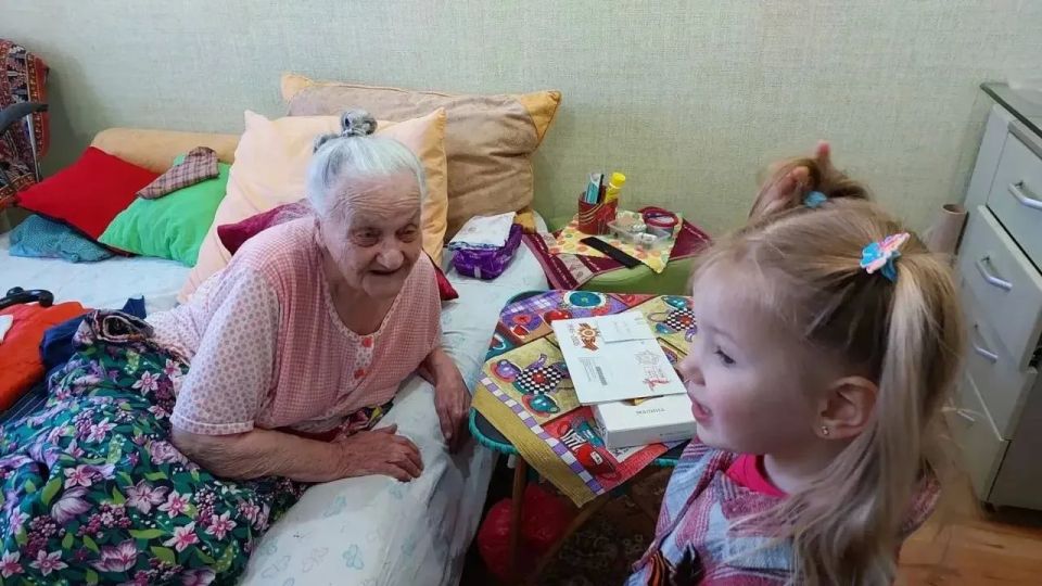 В Никитовском внутригородском районе города Горловка поздравили участников Великой Отечественной войны