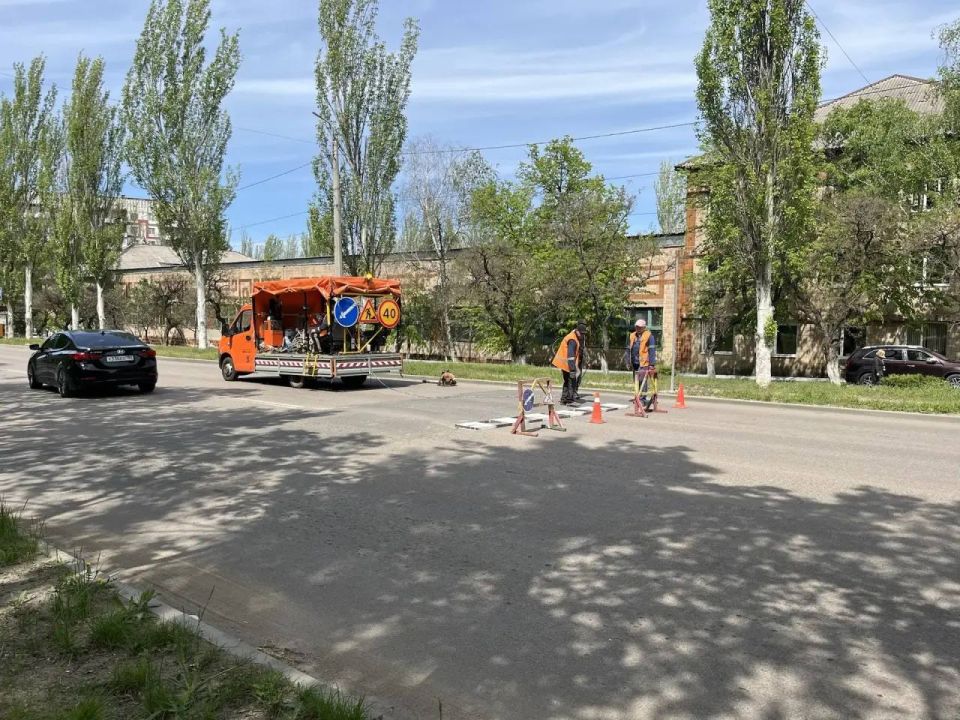 О работах МУП «Простор». Муниципальное унитарное предприятие «Простор» ежедневно выполняет все необходимые работы по содержанию городских улиц О работах МУП «Простор». Муниципальное унитарное предприятие «Простор» ежедневно выполняет все необходимые работы по содержанию городских улиц