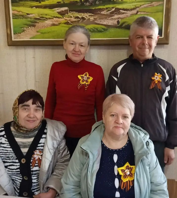 В Центрально-Городском районе города Горловка продолжается реализация проекта Единой России «Старшее поколение» В Центрально-Городском районе города Горловка продолжается реализация проекта Единой России «Старшее поколение»
