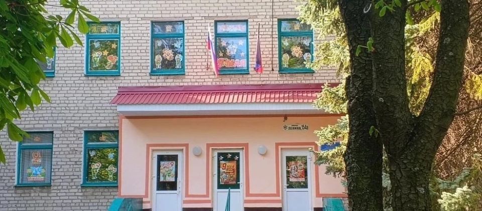 Роман Конев: В рамках инициативы «Окна Победы» и партийного проекта «Единой России» «Историческая память» Центрального городского района Горловки готовится к наступающему празднику Роман Конев: В рамках инициативы «Окна Победы» и партийного проекта «Единой России» «Историческая память» Центрального городского района Горловки готовится к наступающему празднику