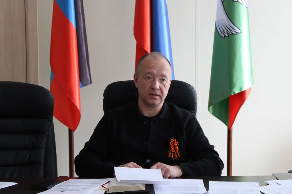 С целью координации действий всех служб, обеспечивающих жизнедеятельность города в отопительный сезон, выявления объективных проблем и трудностей 6 мая под председательством заместителя главы администрации городского округа... С целью координации действий всех служб, обеспечивающих жизнедеятельность города в отопительный сезон, выявления объективных проблем и трудностей 6 мая под председательством заместителя главы администрации городского округа...