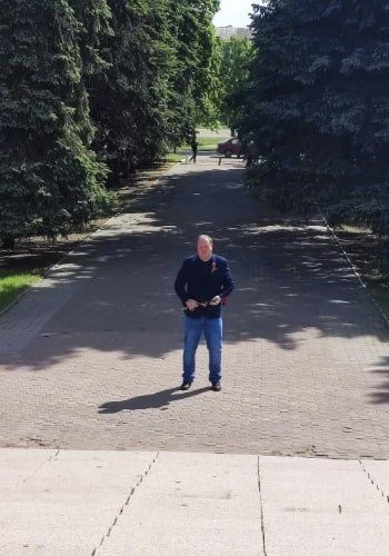 Роман Конев: Сегодня, в День Великой Победы, депутаты Горловского городского совета первого созыва Светлана Евсеенко, Олег Сладкевич, Елена Кузьмина, Сергей Медведев, Андрей Костюк, Инает Розводова, Николай Гальченко, Сергей... Роман Конев: Сегодня, в День Великой Победы, депутаты Горловского городского совета первого созыва Светлана Евсеенко, Олег Сладкевич, Елена Кузьмина, Сергей Медведев, Андрей Костюк, Инает Розводова, Николай Гальченко, Сергей...
