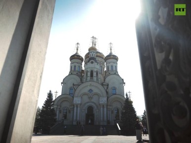 ДОНБАСС ПОБЕДНЫЙ. Военный корреспондент Семён Пегов, автор Telegram-канала @wargonzo Для большинства россиян завершившиеся праздники ассоциируются прежде всего с Днём Победы и девятимайским парадом