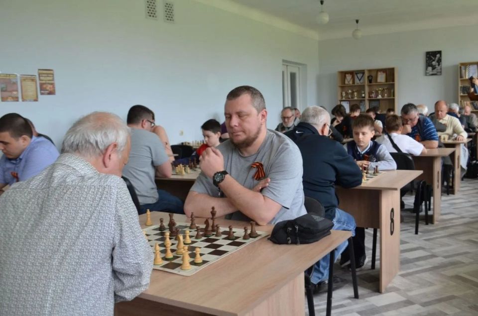 Общественный совет поддерживает развитие шахматного спорта в Горловке Общественный совет поддерживает развитие шахматного спорта в Горловке