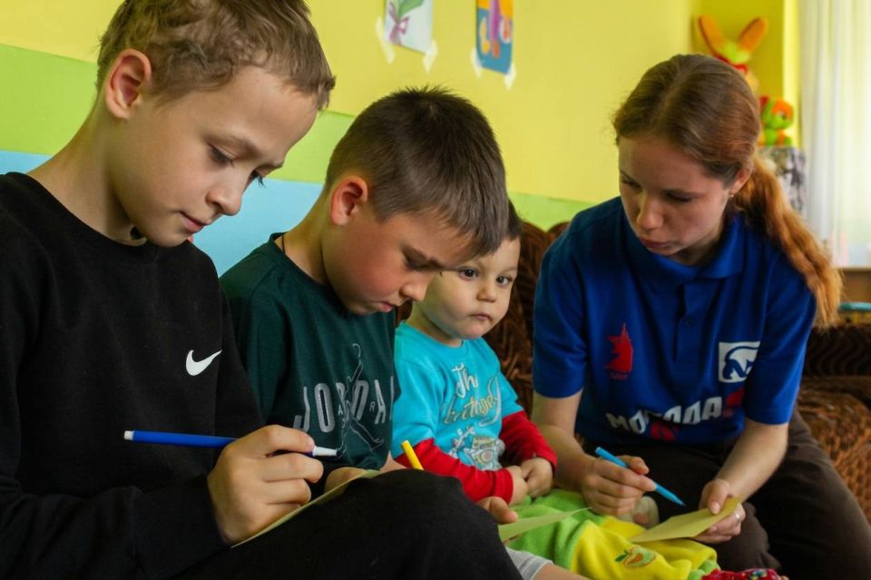 Активисты посетили городскую больницу Активисты посетили городскую больницу