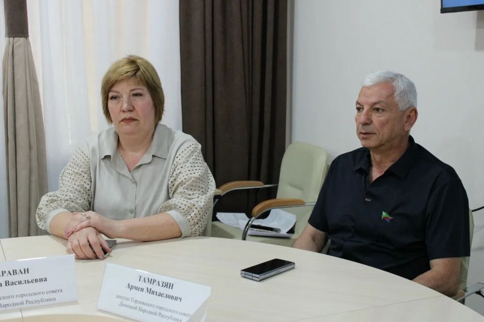 Роман Конев: 26 мая 2026 года я провёл шестьдесят шестое очередное заседание Горловского городского совета Донецкой Народной Республики первого созыва Роман Конев: 26 мая 2026 года я провёл шестьдесят шестое очередное заседание Горловского городского совета Донецкой Народной Республики первого созыва