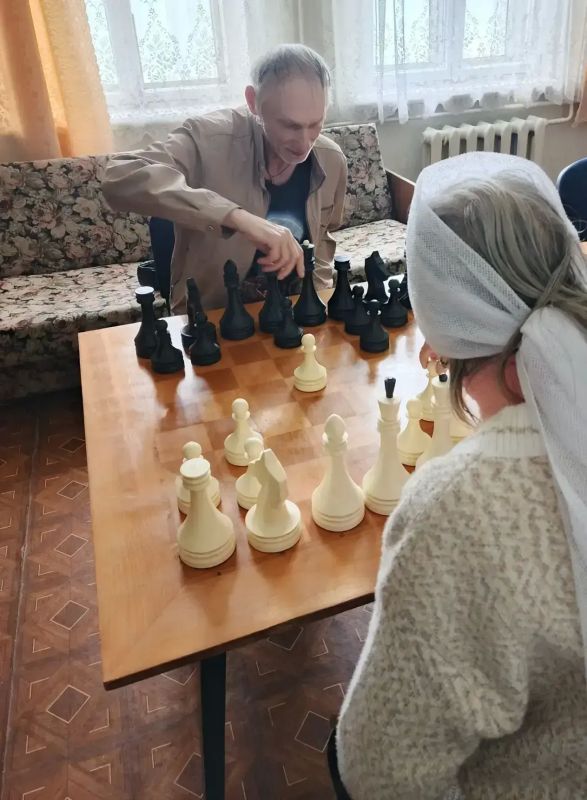 Мероприятие по шахматам прошло в рамках программы «Активное долголетие» Мероприятие по шахматам прошло в рамках программы «Активное долголетие»