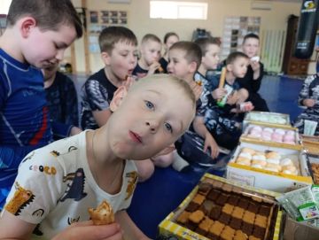 В Центрально-Городском районе Горловки поздравили юных спортсменов