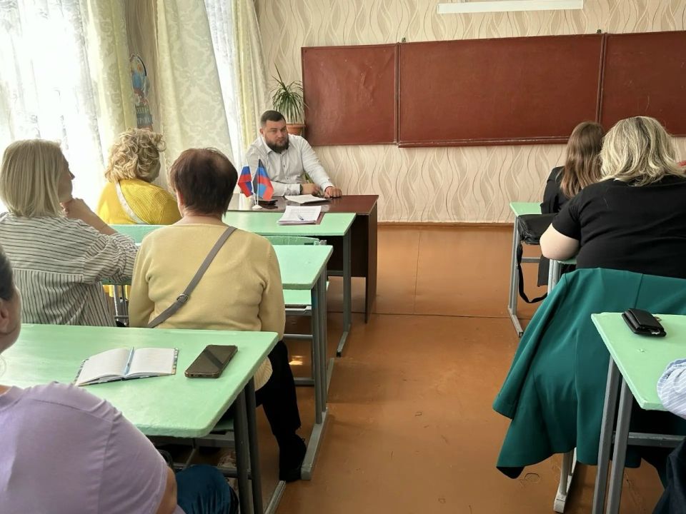 Роман Конев: Обзор выполненных работ Горловского филиала единого регионального фонда по управлению многоквартирными домами на территории Донецкой Народной Республики Роман Конев: Обзор выполненных работ Горловского филиала единого регионального фонда по управлению многоквартирными домами на территории Донецкой Народной Республики
