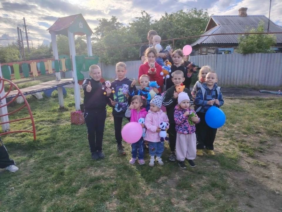 В поселке Кочегарка организовали праздник ко Дню защиты детей В поселке Кочегарка организовали праздник ко Дню защиты детей