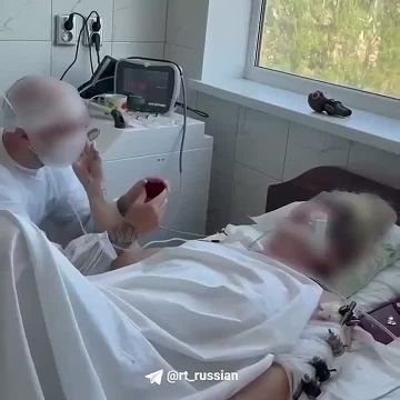 Виктория Мельникова: Боец в реанимации сделал предложение девушке, пострадавшей от атаки ВСУ по автобусу в Енакиево