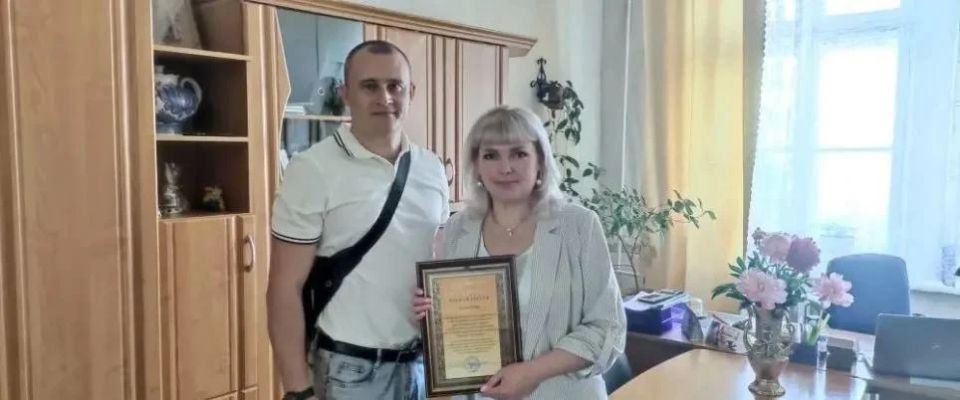 В Никитовском внутригородском районе города Горловка прошло вручение благодарностей в честь Дня социального работника
