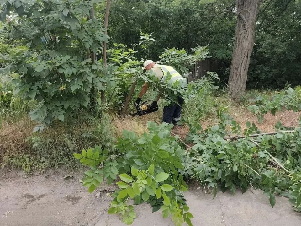 МУП «Простор» ежедневно выполняет все необходимые работы по содержанию городских улиц МУП «Простор» ежедневно выполняет все необходимые работы по содержанию городских улиц