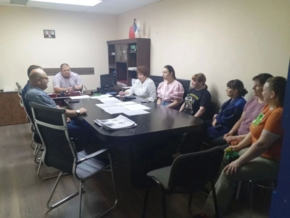 В Калининском районе Горловки состоялись встречи с трудовыми коллективами В Калининском районе Горловки состоялись встречи с трудовыми коллективами