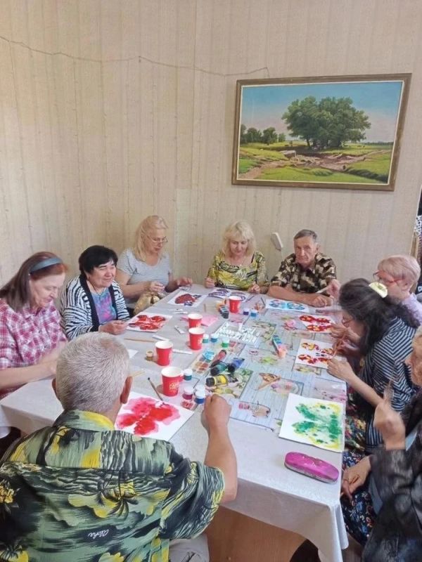 В Центрально-Городском районе Горловки продолжается реализация партийного проекта «Единой России» «Старшее поколение» В Центрально-Городском районе Горловки продолжается реализация партийного проекта «Единой России» «Старшее поколение»