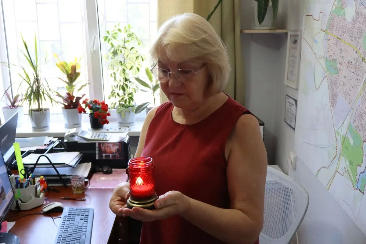 В Центрально-Городском внутригородском районе Горловки прошла минута молчания В Центрально-Городском внутригородском районе Горловки прошла минута молчания