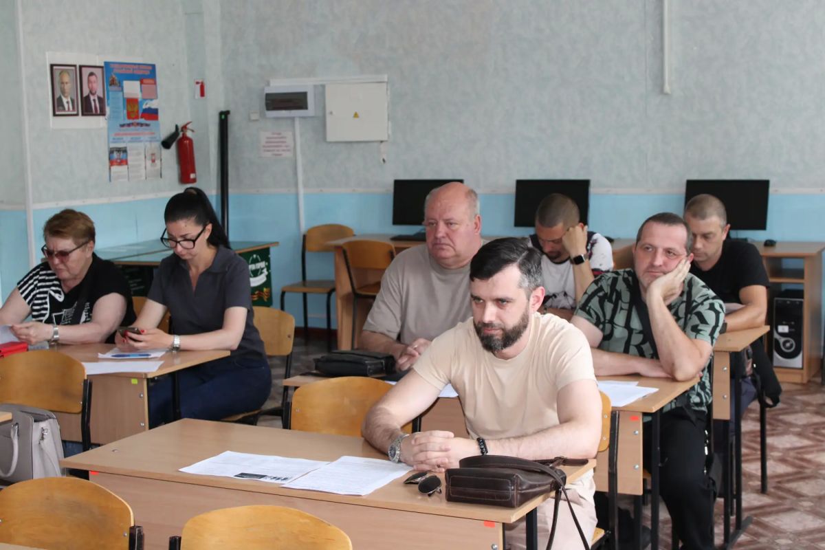 Сотрудники филиала ГКУ СЗН г.Горловка Донецкой Народной Республики провели встречу с представителями предприятий по предоставлению услуг в сфере телекоммуникаций Сотрудники филиала ГКУ СЗН г.Горловка Донецкой Народной Республики провели встречу с представителями предприятий по предоставлению услуг в сфере телекоммуникаций