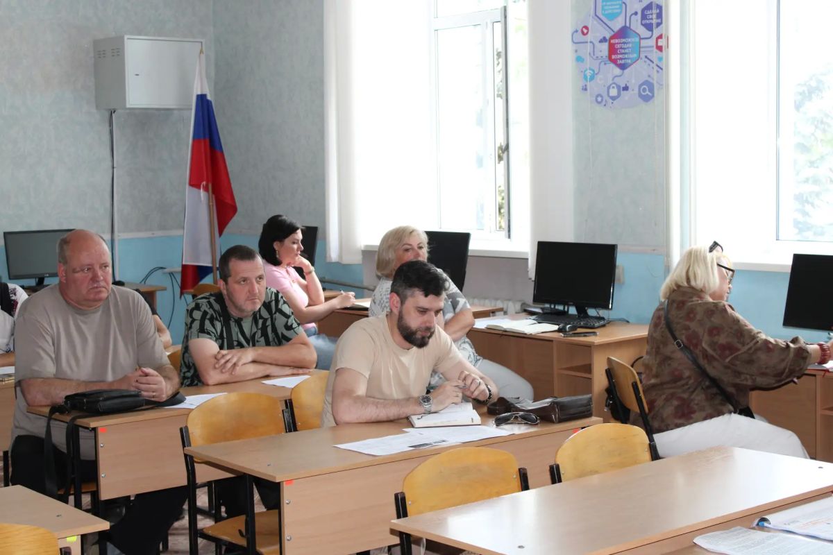 Сотрудники филиала ГКУ СЗН г.Горловка Донецкой Народной Республики провели встречу с представителями предприятий по предоставлению услуг в сфере телекоммуникаций Сотрудники филиала ГКУ СЗН г.Горловка Донецкой Народной Республики провели встречу с представителями предприятий по предоставлению услуг в сфере телекоммуникаций
