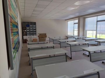 Народная программа Единой России обеспечивает по всей стране строительство дорог, благоустройство парков, ремонт школ и домов культуры