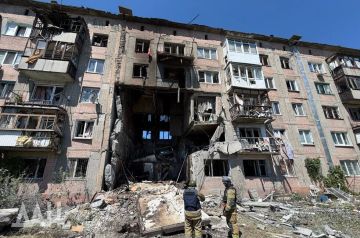 3 человека погибли после обрушения подъезда дома в Горловке из-за атаки БПЛА ВСУ