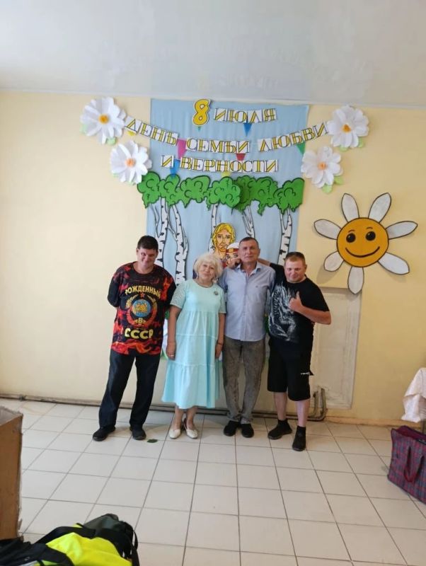 В Центрально-Городском районе города Горловка продолжается реализация проекта Единой России «Старшее поколение» В Центрально-Городском районе города Горловка продолжается реализация проекта Единой России «Старшее поколение»