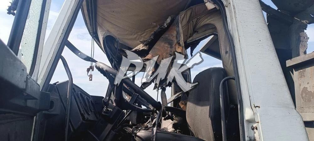 Иван Приходько: Поврежденное в результате атаки дрона украинских террористов гражданское автотранспортное средство в Никитовском районе Горловки Иван Приходько: Поврежденное в результате атаки дрона украинских террористов гражданское автотранспортное средство в Никитовском районе Горловки