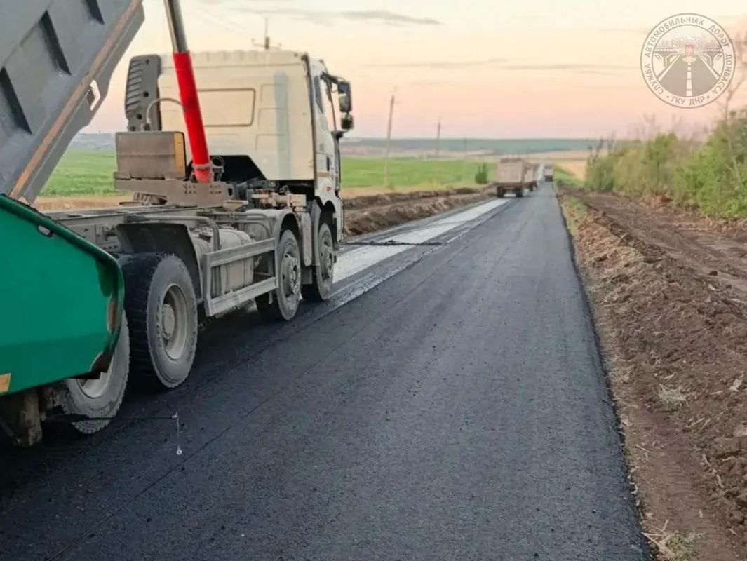 Более 110 км автомобильных дорог восстановлено с начала года под контролем Службы автомобильных дорог Донбасса Более 110 км автомобильных дорог восстановлено с начала года под контролем Службы автомобильных дорог Донбасса