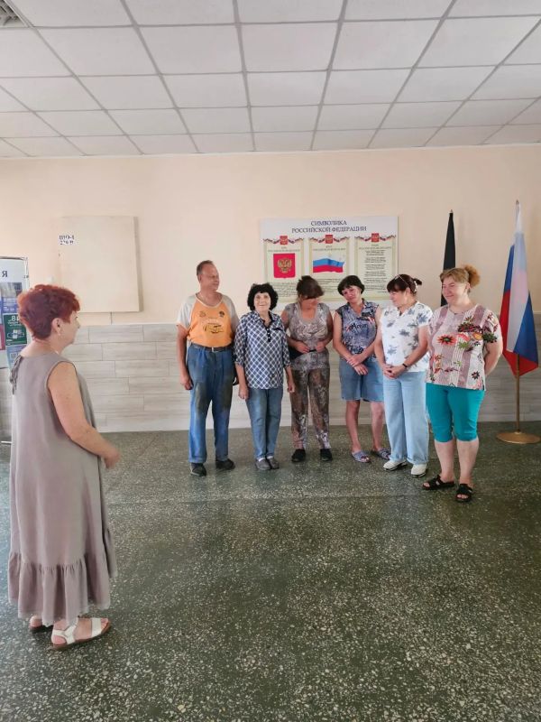 В Центрально-Городском районе Горловки прошли встречи лидеров общественного мнения с жителями В Центрально-Городском районе Горловки прошли встречи лидеров общественного мнения с жителями