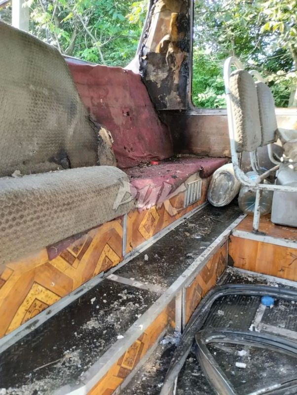 ВСУ атаковали дроном пассажирский автобус в Горловке ВСУ атаковали дроном пассажирский автобус в Горловке