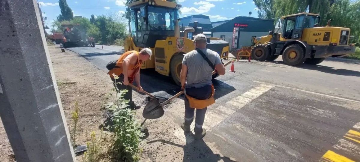 МУП «Простор» ежедневно выполняет все необходимые работы по содержанию городских улиц МУП «Простор» ежедневно выполняет все необходимые работы по содержанию городских улиц