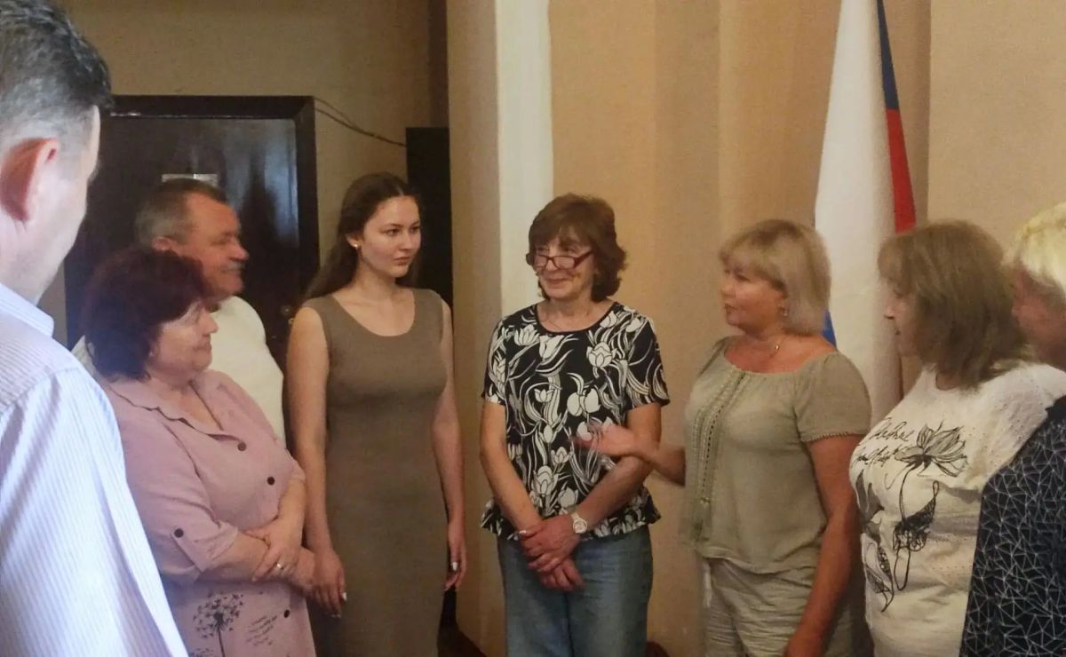 В Калининском районе Горловки состоялись встречи лидеров общественного мнения с трудовыми коллективами В Калининском районе Горловки состоялись встречи лидеров общественного мнения с трудовыми коллективами
