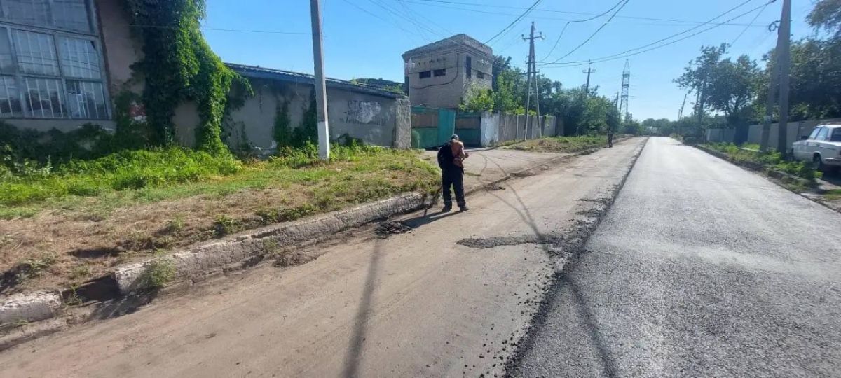 Роман Конев: О дорожных работах МУНИЦИПАЛЬНОГО УНИТАРНОГО ПРЕДПРИЯТИЯ «ПРОСТОР» АДМИНИСТРАЦИИ ГОРОДСКОГО ОКРУГА ГОРЛОВКА ДОНЕЦКОЙ НАРОДНОЙ РЕСПУБЛИКИ Роман Конев: О дорожных работах МУНИЦИПАЛЬНОГО УНИТАРНОГО ПРЕДПРИЯТИЯ «ПРОСТОР» АДМИНИСТРАЦИИ ГОРОДСКОГО ОКРУГА ГОРЛОВКА ДОНЕЦКОЙ НАРОДНОЙ РЕСПУБЛИКИ