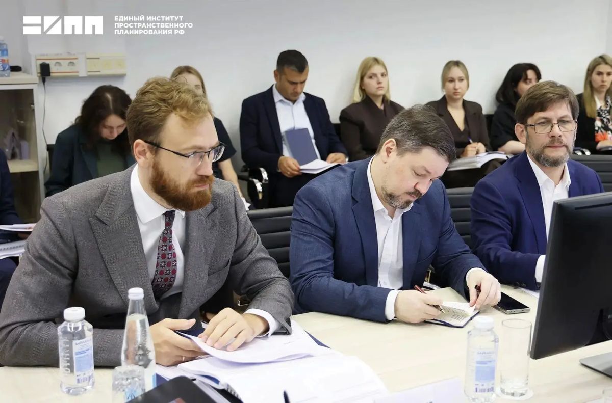 В Едином институте обсудили перспективы развития города Курахово Кураховского муниципального округа ДНР В Едином институте обсудили перспективы развития города Курахово Кураховского муниципального округа ДНР